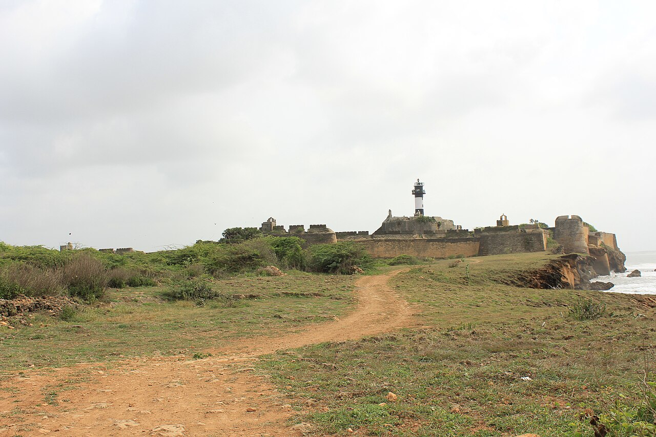 Diu Fort — popular tourist destination in Daman & Diu