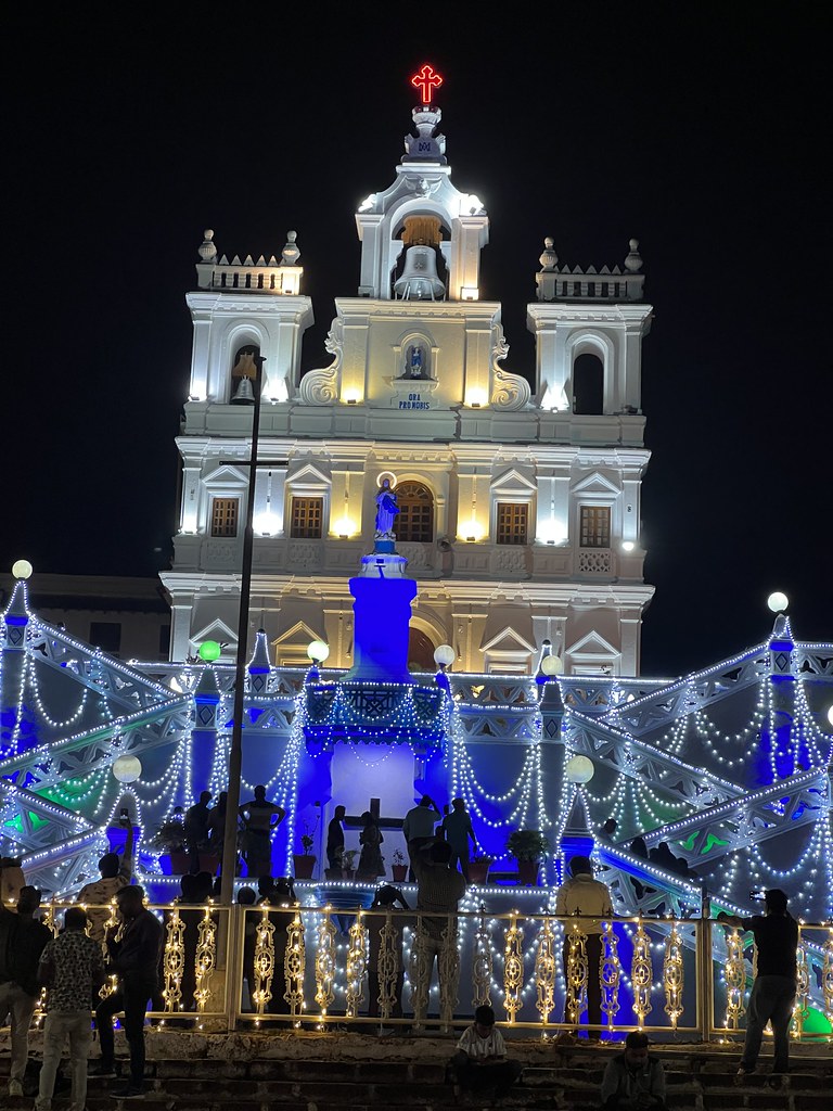 Main Nave in Se Cathedral Diu