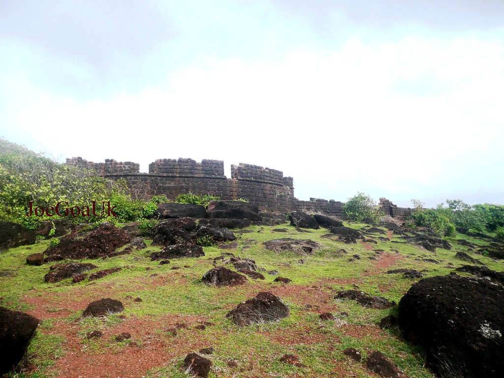 Sunset Viewpoint — Mumbai to Chapora Fort trip