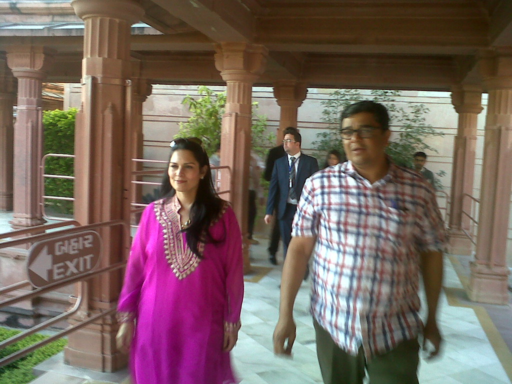 Akshardham Gandhinagar — popular tourist destination in Gujarat