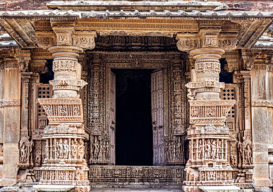 Shamlaji Temple — popular tourist destination in Gujarat