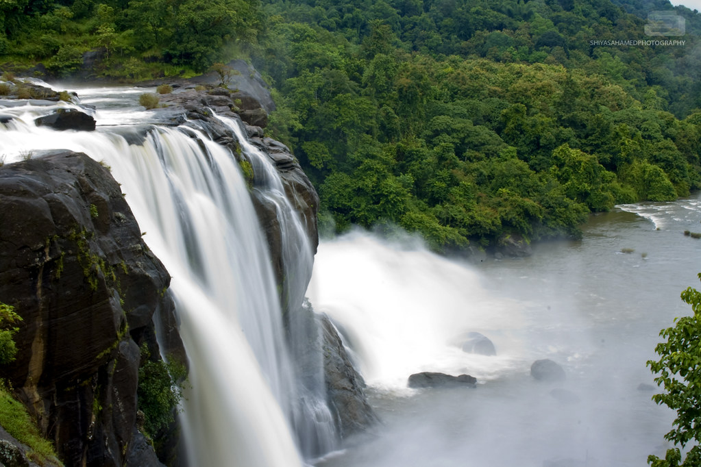 Athirappilly Waterfalls — popular tourist destination in Kerala