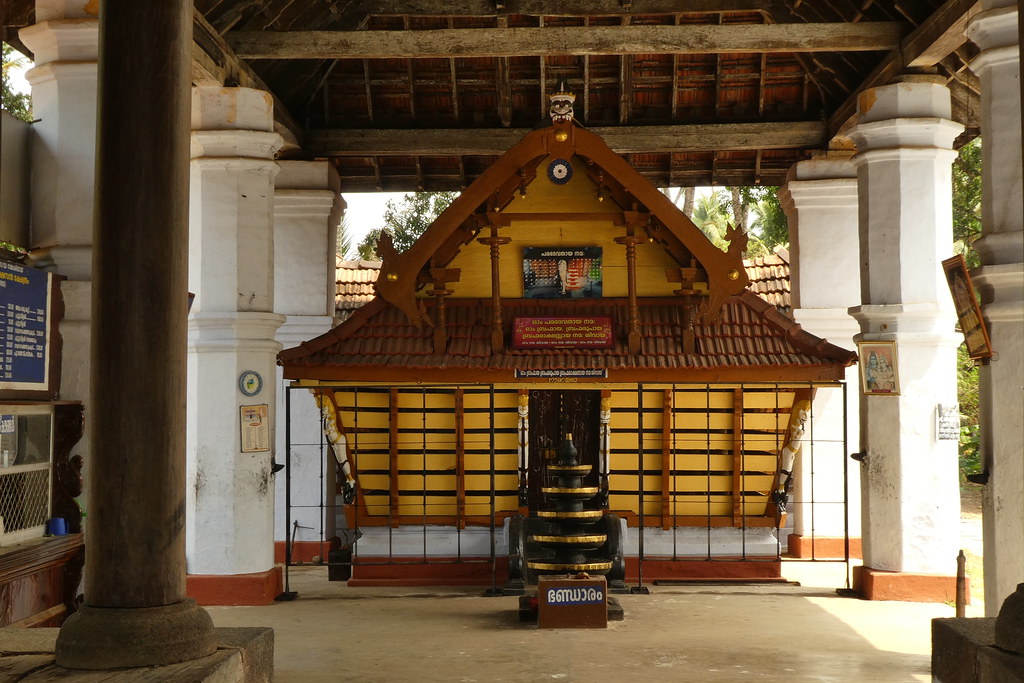 Mammiyoor Shiva Temple — Mumbai to Guruvayur Temple trip