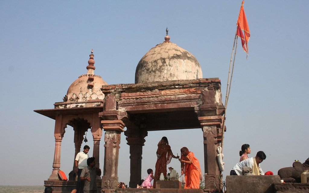 Bhojpur Dam — Mumbai to Bhojeshwar Temple trip