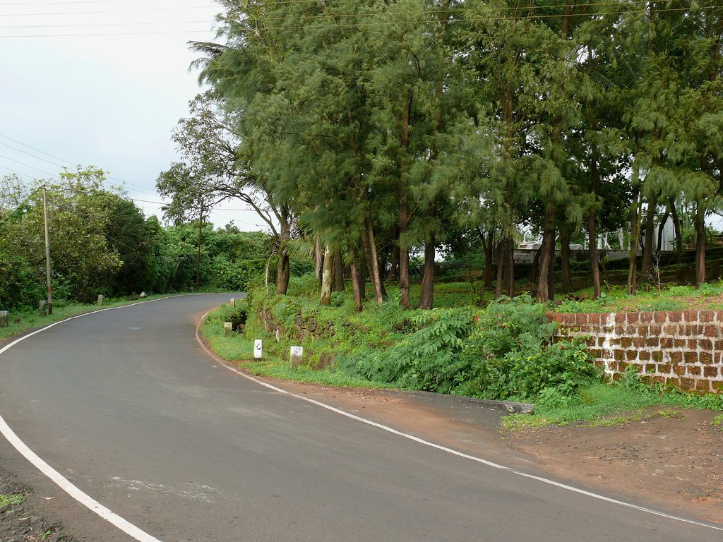 Swayambhu Ganpati Temple in Ganpatipule, Maharashtra