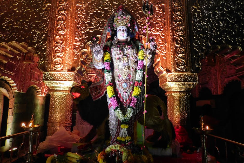 Jejuri — popular tourist destination in Maharashtra