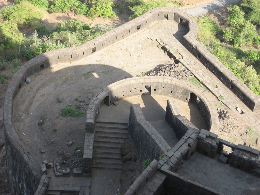 Lonavala — popular tourist destination in Maharashtra