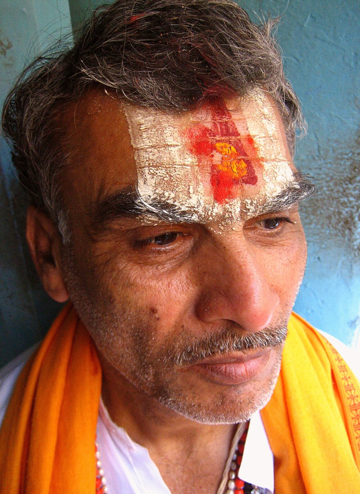 Mumbadevi Idol — Mumbai to Mumbadevi Temple trip