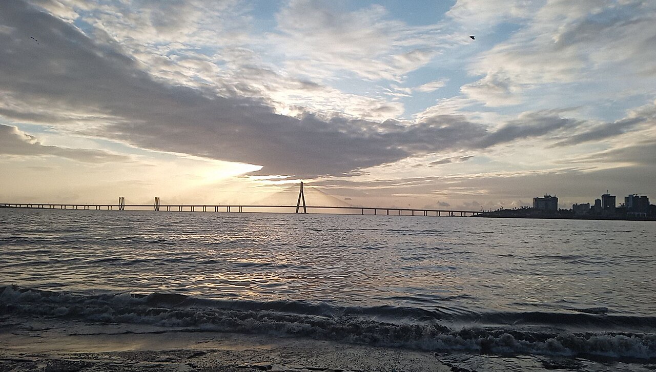 Worli Sea Face — Mumbai to Bandra-Worli Sea Link trip