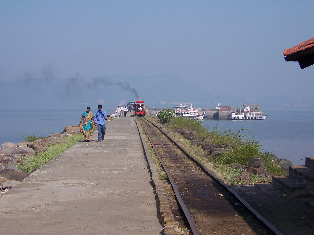 Scenic view of Elephanta Caves, Mumbai