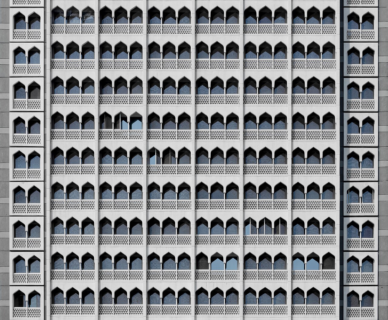 Gateway of India — popular tourist destination in Mumbai