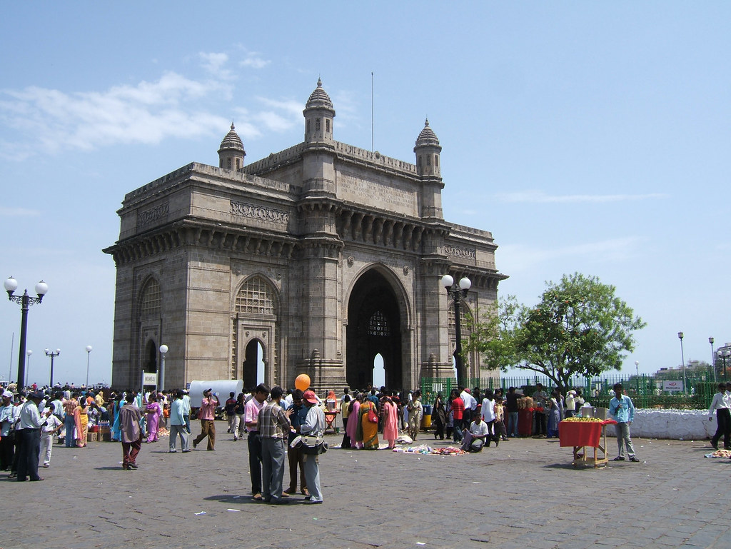 Colaba Waterfront — Mumbai to Gateway of India trip
