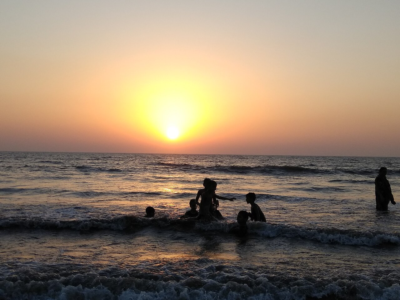 Juhu Beach Stretch in Juhu Beach, Mumbai