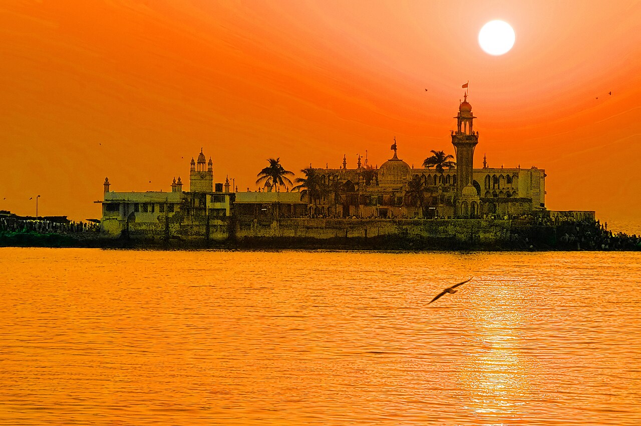 Main Dargah Shrine in Mahim Dargah, Mumbai