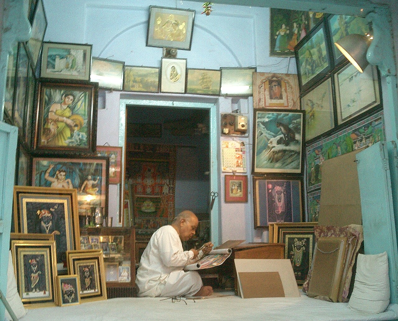 Pichwai Art Galleries in Nathdwara Temple