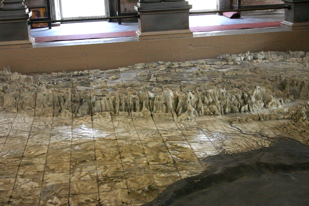 Bharat Mata Temple — popular tourist destination in Uttar Pradesh