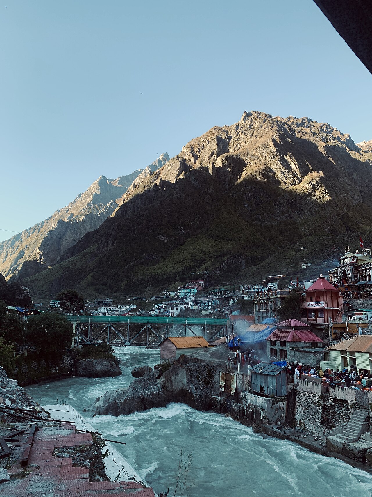 Badrinath — popular tourist destination in Uttarakhand